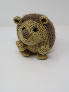 PATRON GRATIS ERIZO AMIGURUMI 33516