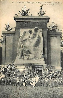 CPA monuments aux Morts du Puy-de-Dôme, Chamalières