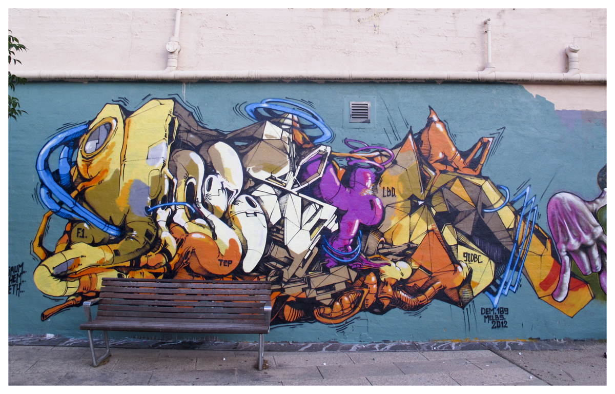 READY 4 RIOTS - Graffiti State of Mind: Writers >>> DEM189 (Paris, Francia)