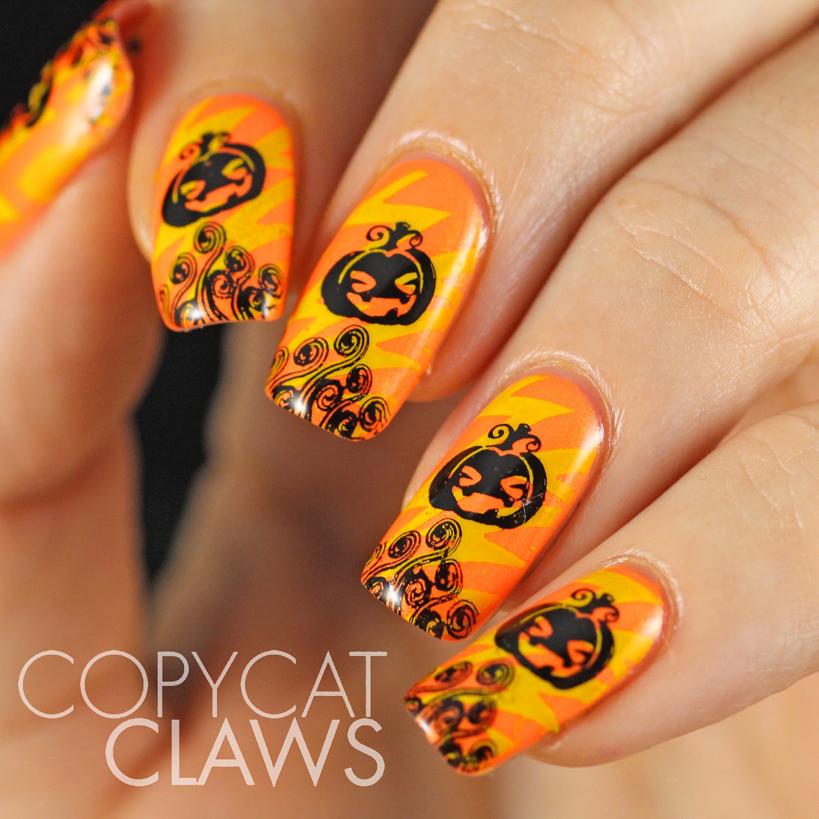 Copycat Claws: Halloween Stamping
