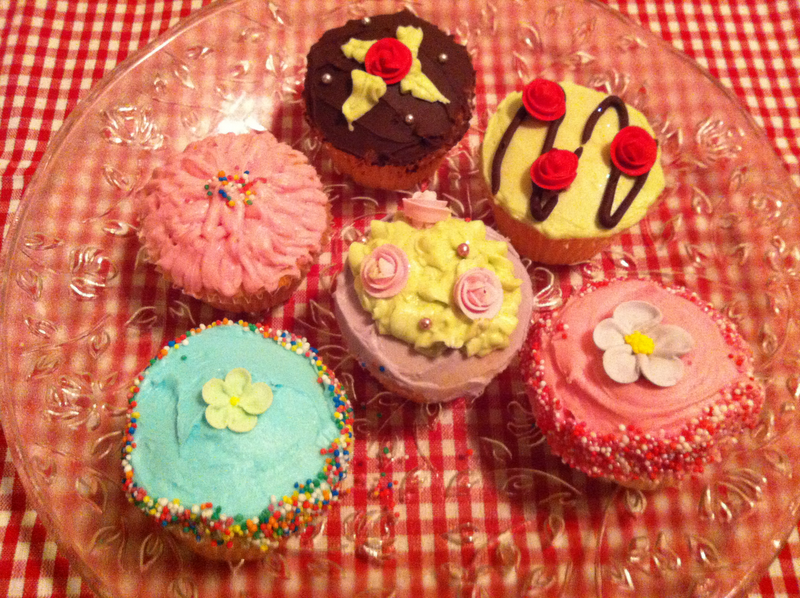 Cupcake Decorating Class by Crabapple Cupcakes Laws of the Kitchen