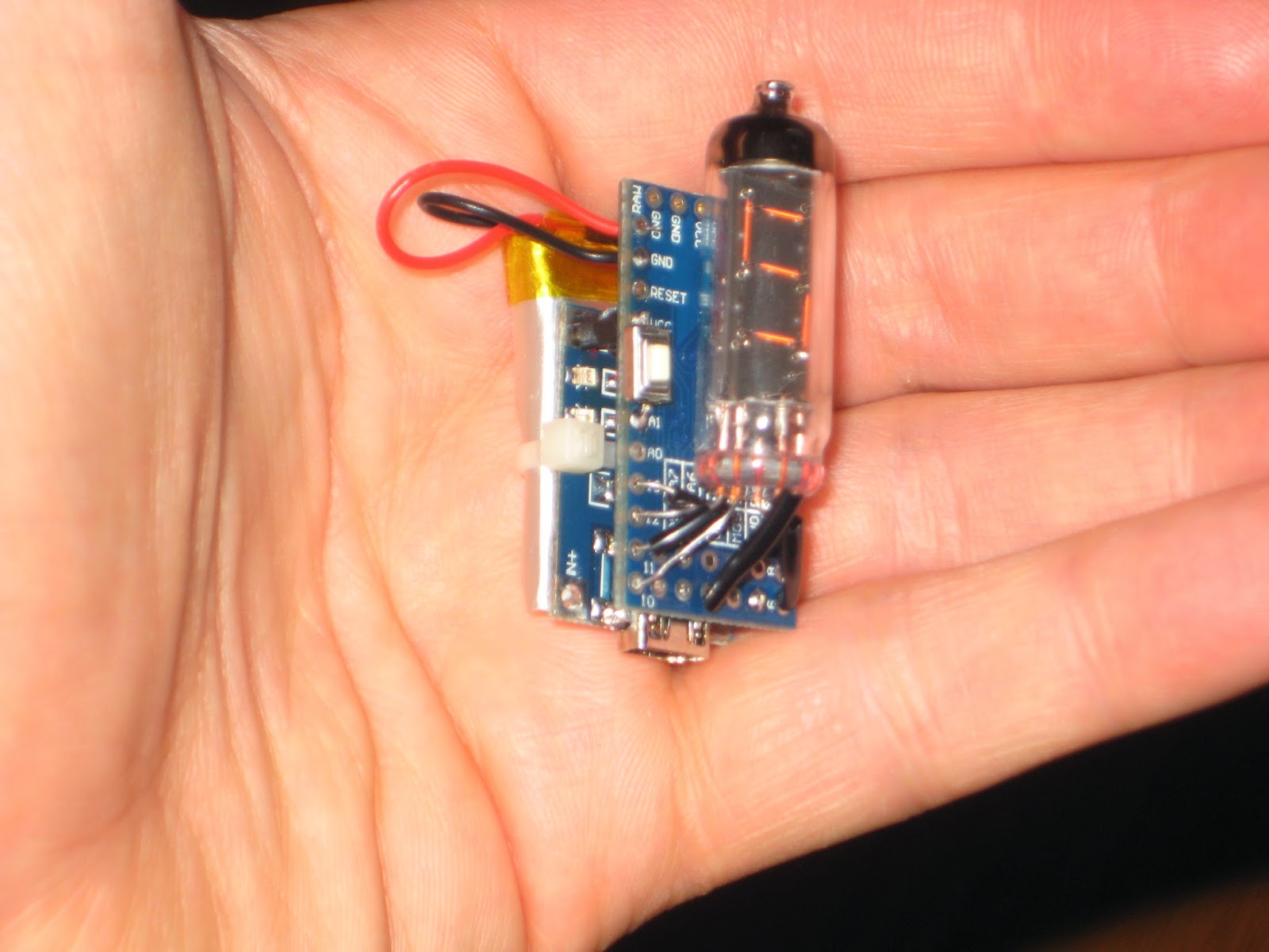 Wise time with Arduino: Tiny single-digit numitron tube clock