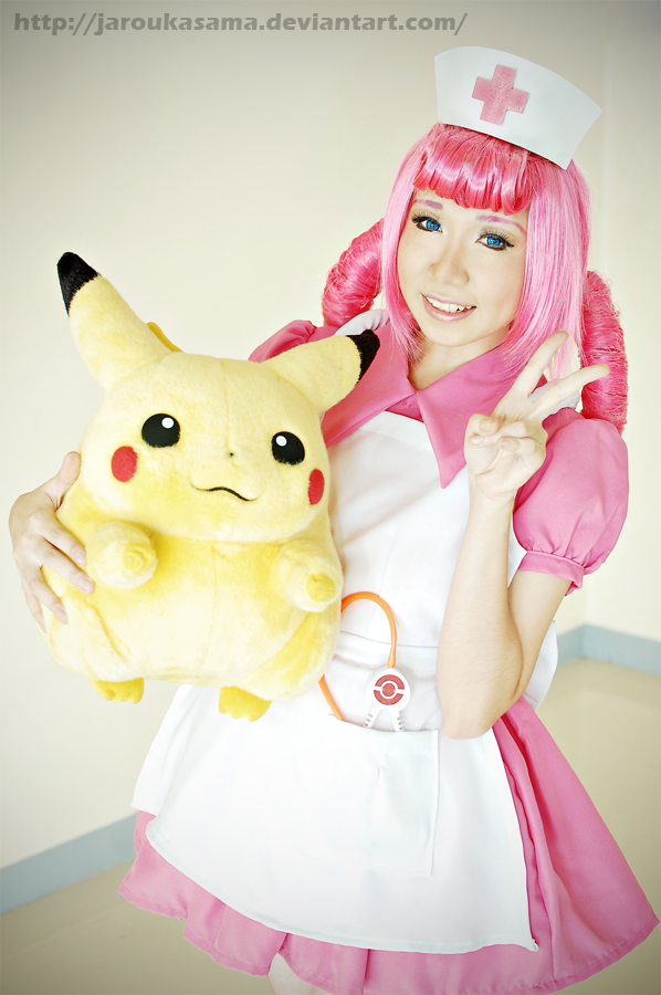 Art of Ian Cartalaba Open for Costume Commissions and more