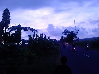 Jalan kaki dari kampus Jalan kaki dari kampus