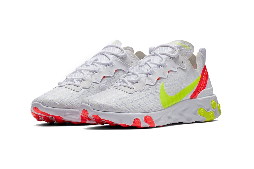 nike react neon pink
