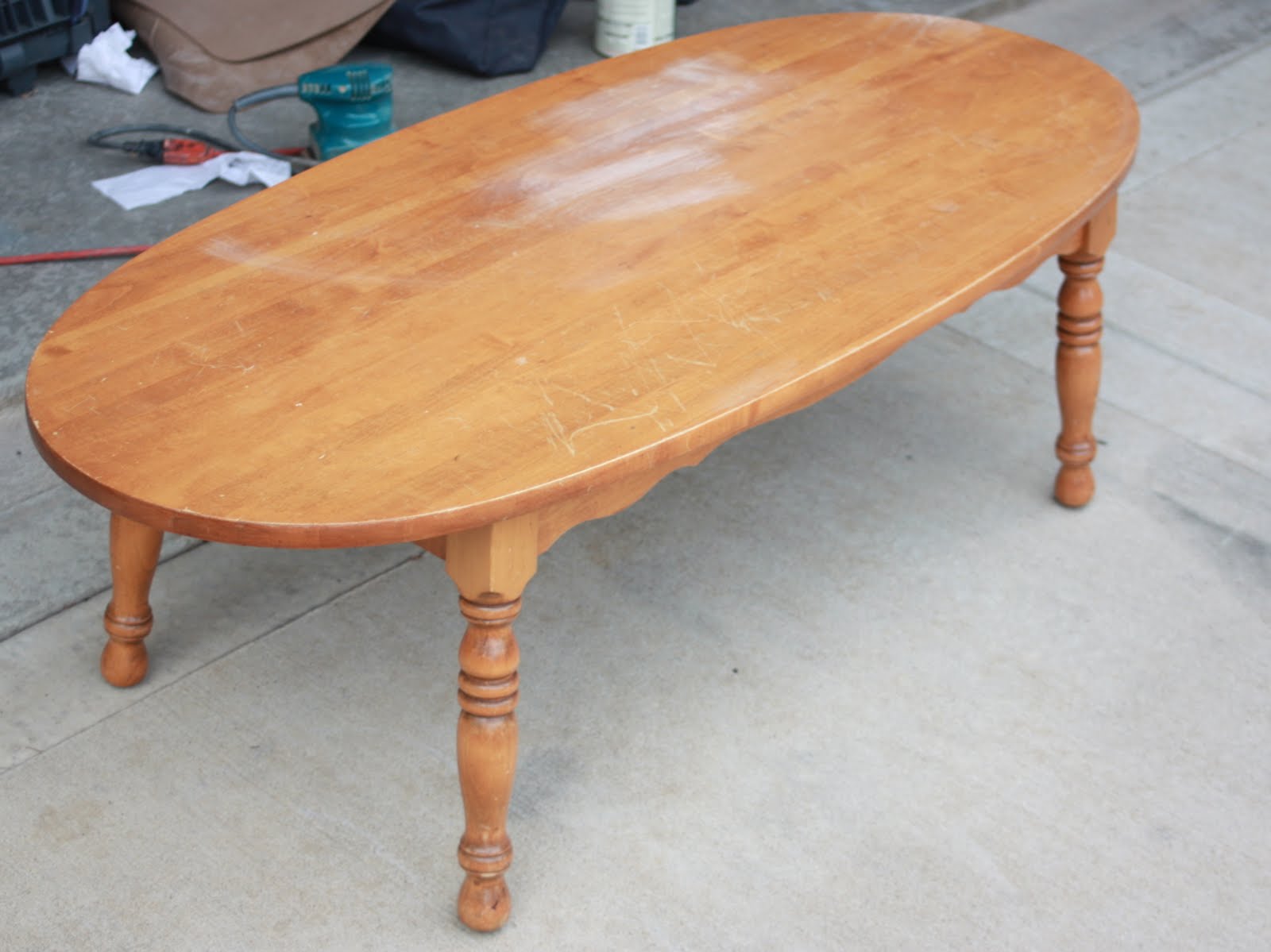 A Journey Through Edwards Lane A Craigslist coffe table & the living