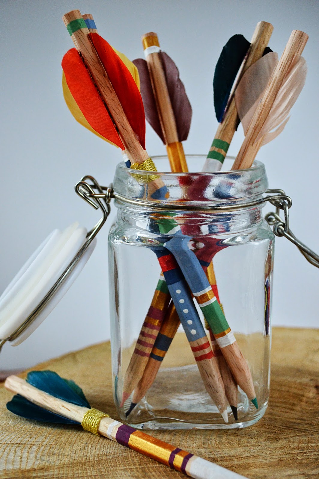 Channeling My Inner Katniss Everdeen Diy Arrow Pencils Motte