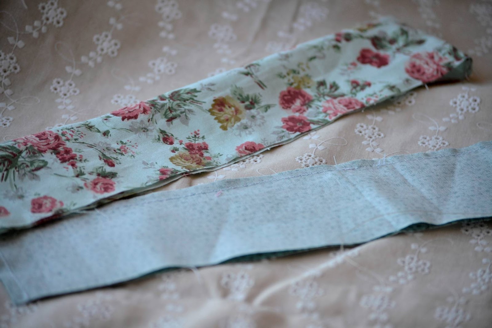 Beautiful Girlhood Howtomake Fabric Covered Hangers