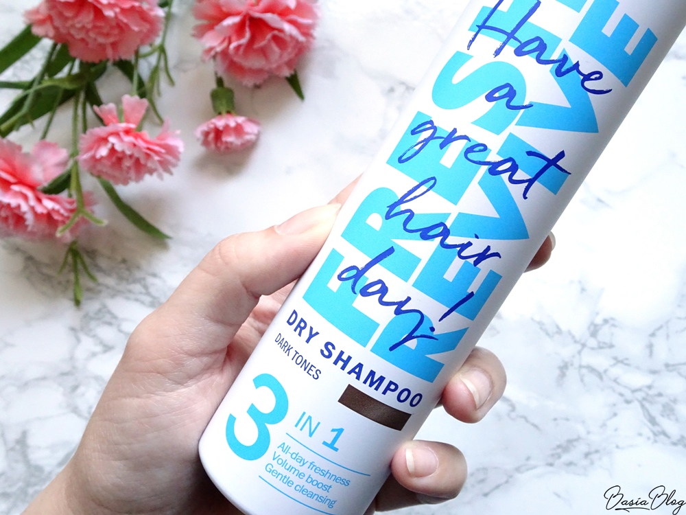 Nivea Fresh Revive, suchy szampon dla brunetek, dark tones, barwiony suchy szampon, dobry suchy szampon, suchy szampon który nie bieli włosów, have a great hair day