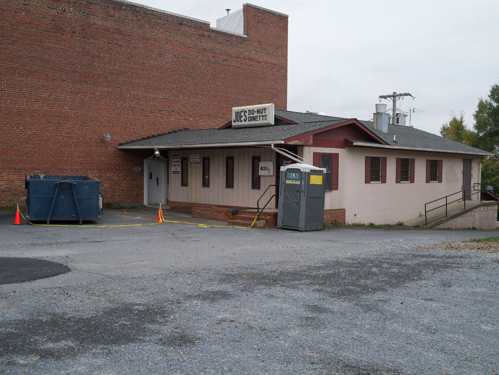 Working Pictures JOE'S DONUT