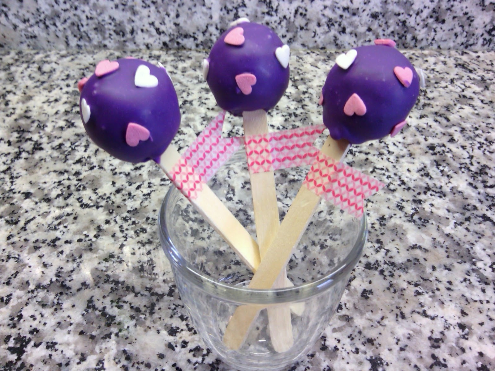 Dulcetopía Cake pops San Valentín con