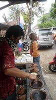 http://ejawantahtour.blogspot.com/2013/08/surabi-durian-cilangkap-wisata-kuliner.html