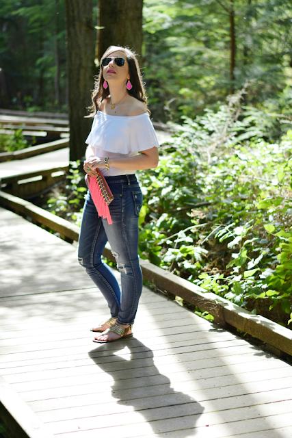 Off-the-shoulder top with casual skinny jeans