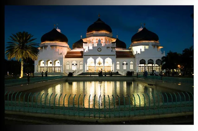 Masuknya Islam zaman kerajaan Perlak di Sumatra