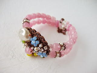 bijoux romantique strass bijoux rose couleur pastel bracelet manchette perles