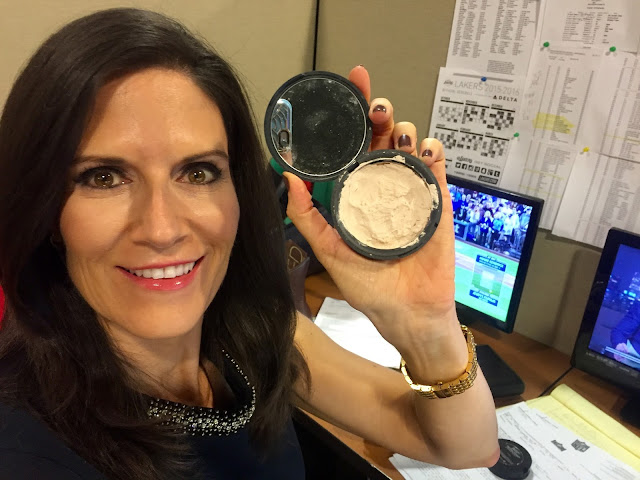 How To Fix A Broken Compact, How To Fix A Broken Compact with alcohol, Neutrogena Shine Control Powder Review