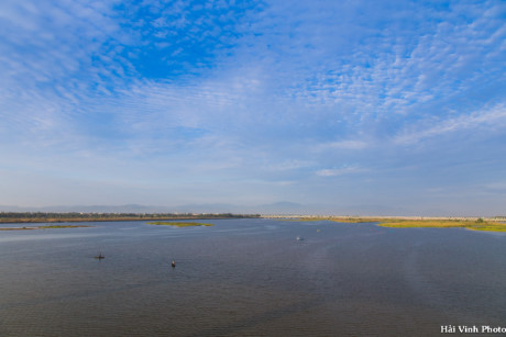 Cung duong ven bien tuyet dep Phu Yen - Sai Gon - Anh 21
