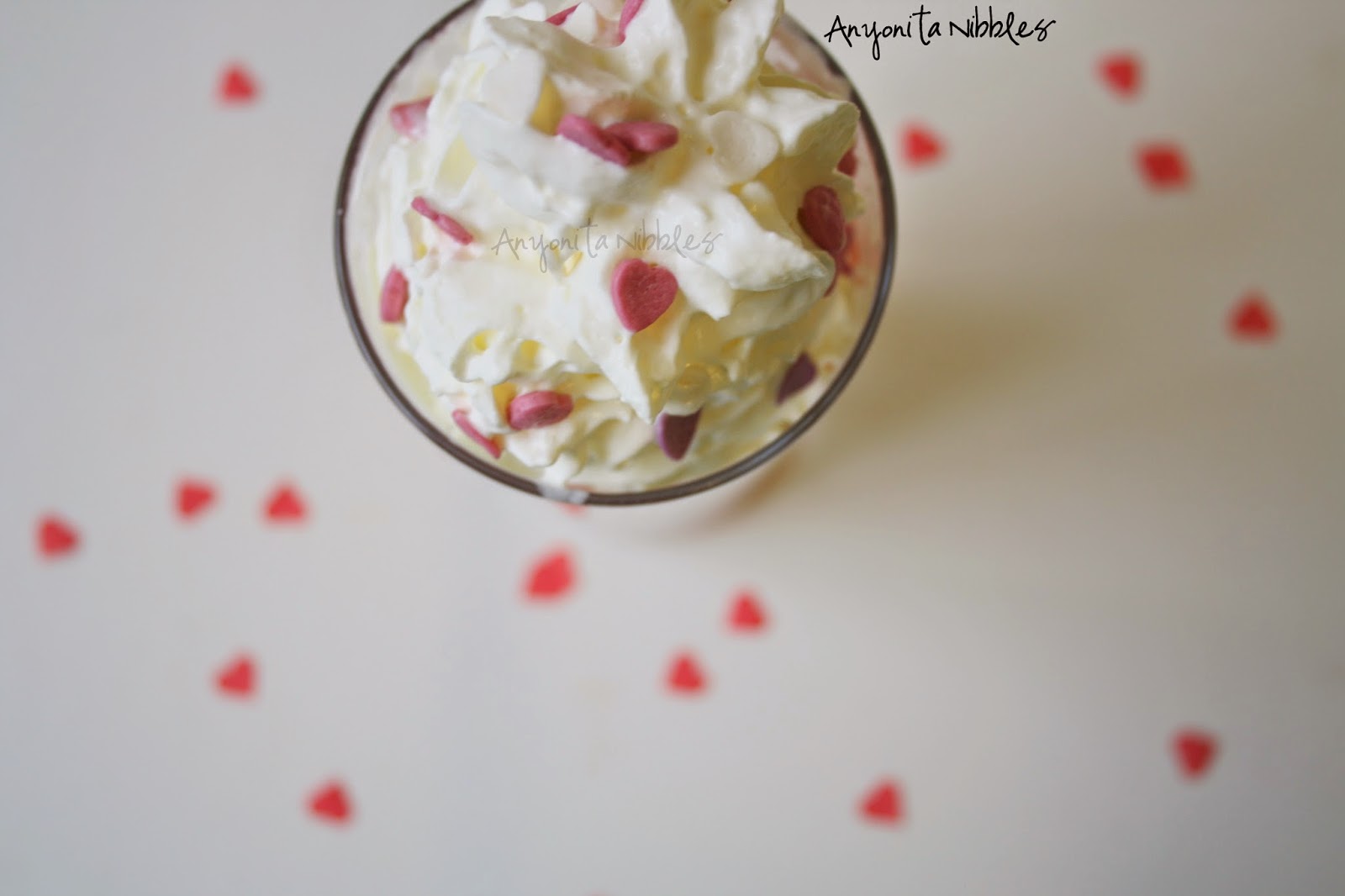 100 calorie banana shake with red velvet from Anyonita Nibbles