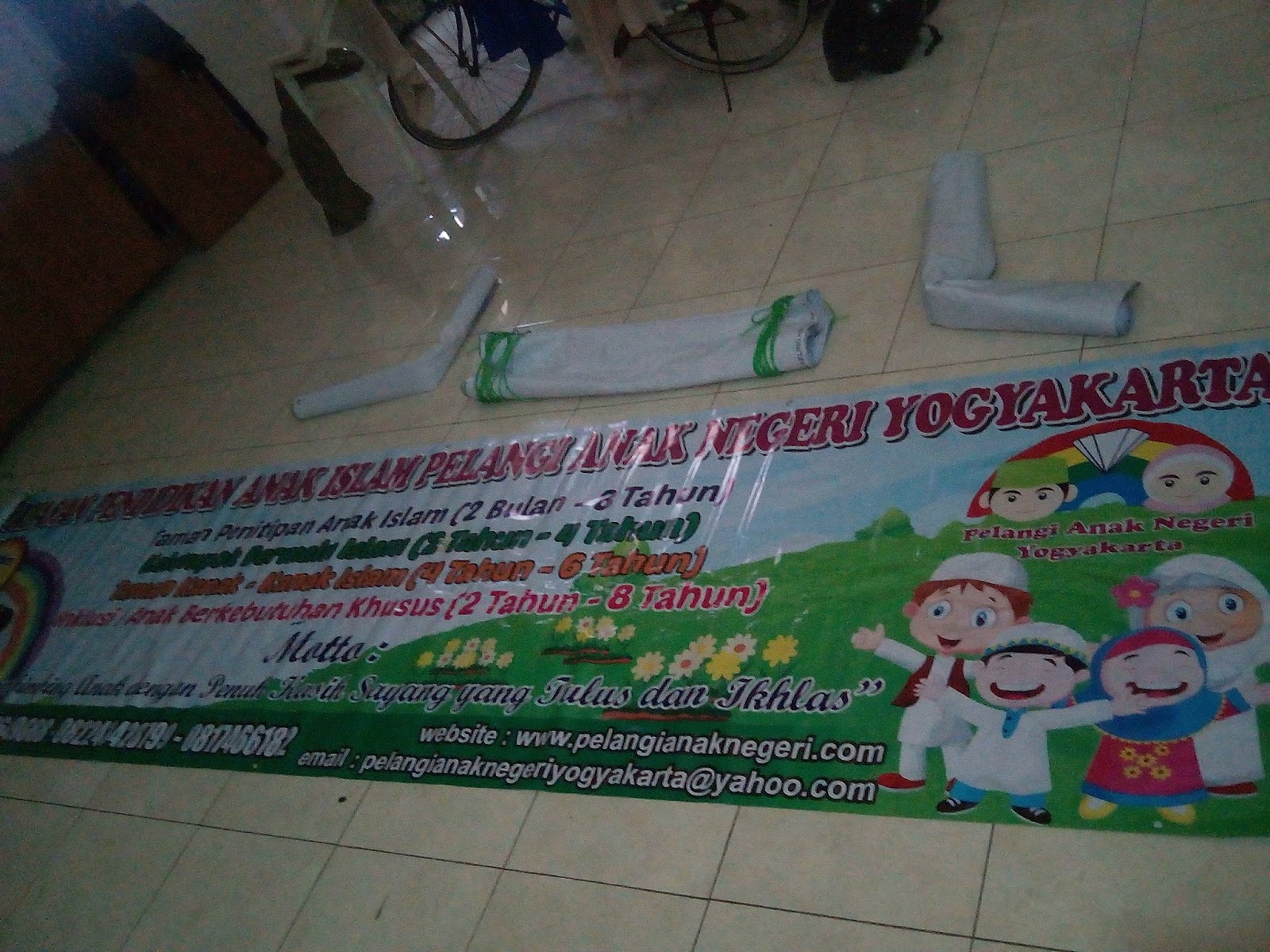 Re view Jasa Pasang Spanduk Yogyakarta 2017Jasa sebar