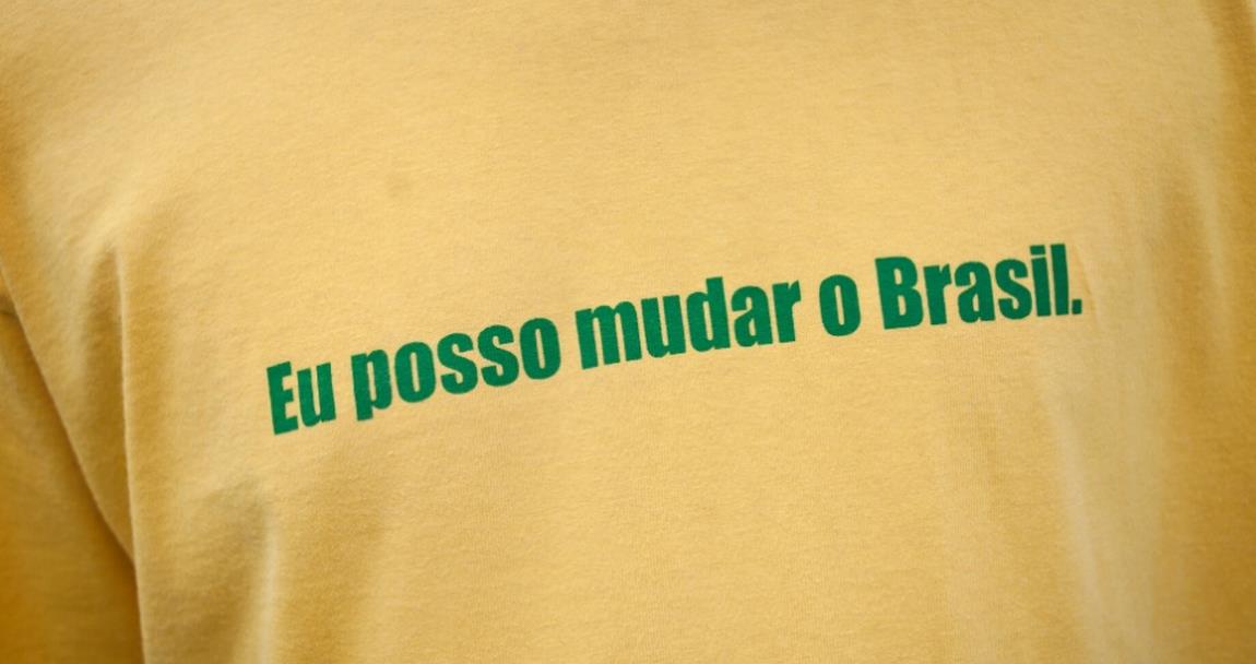 Lutem E Lutem Novamente Até Cordeiros Virarem Leões