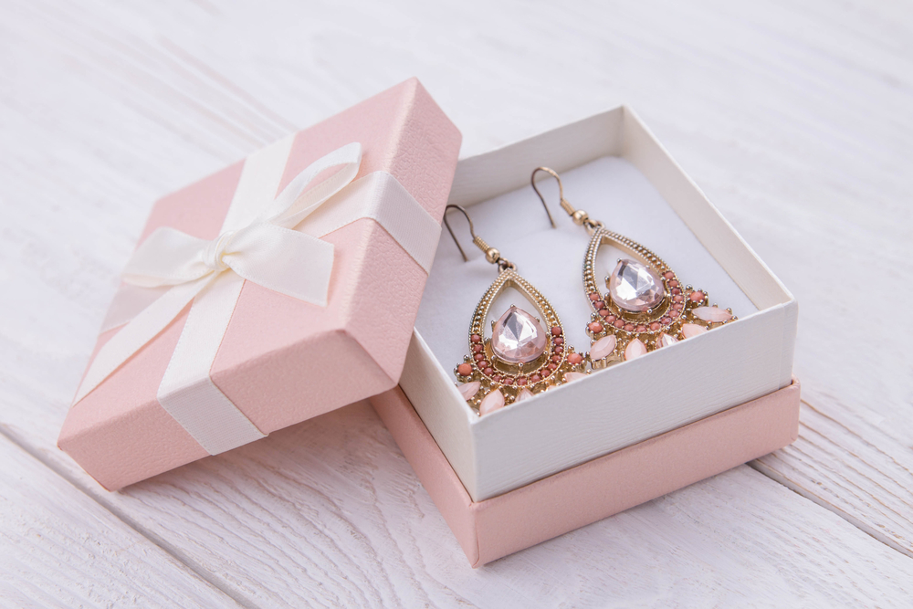 How Earring Boxes can make you a Bestselling Brand?