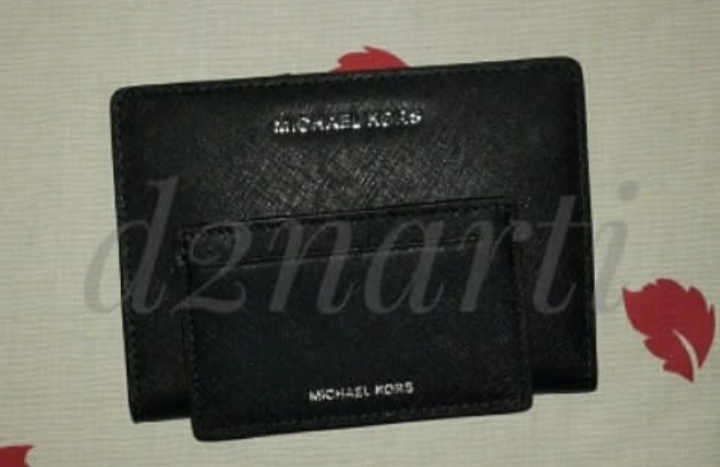 Michael Kors MD Card CSE Carryall Leather