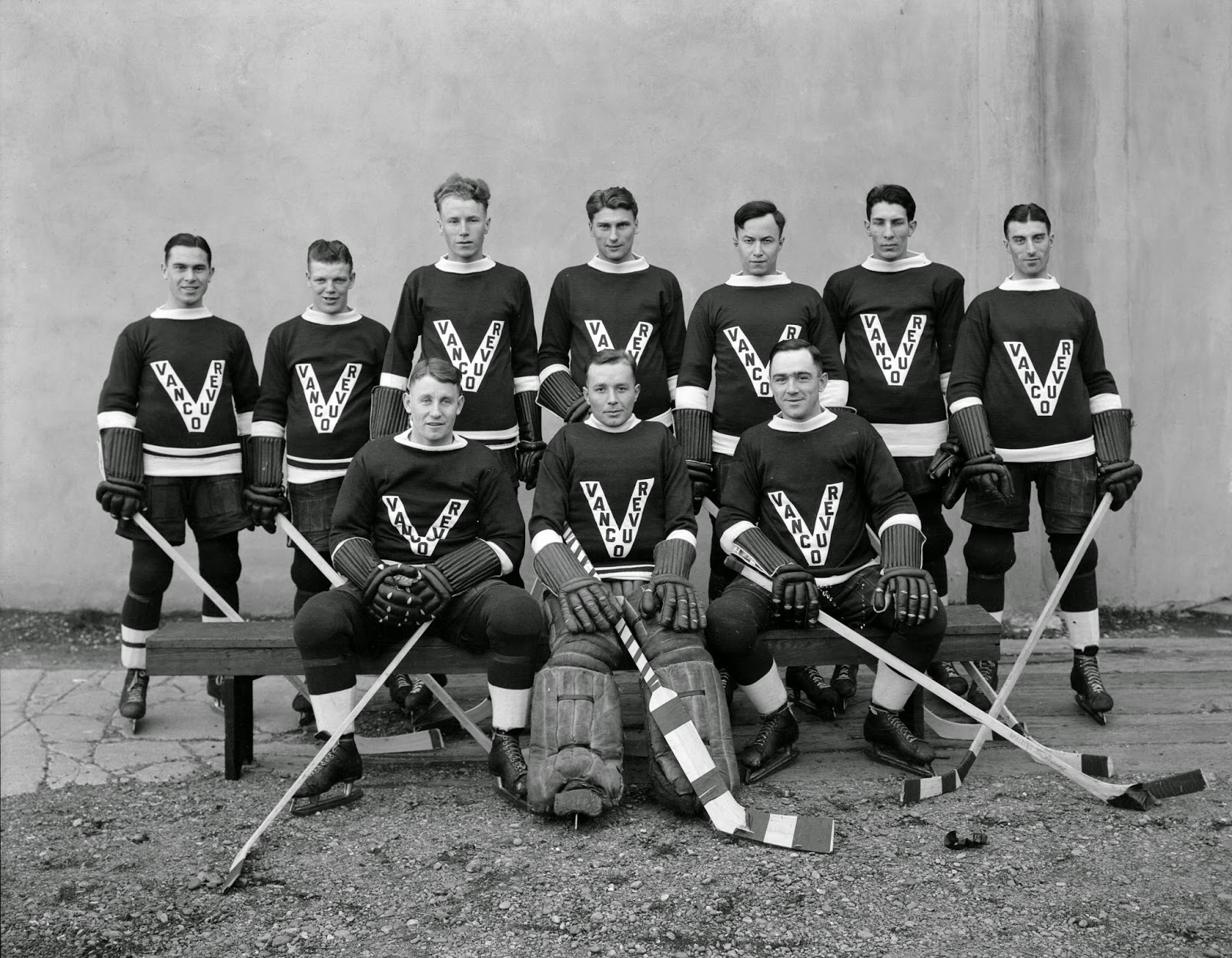 Mystery Hockey Photo, Vancouver Lions 1930