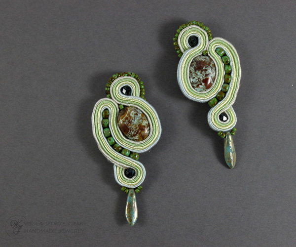 Handmade soutache jewelry, soutache earrings, green moss colours, picasso, tile, jasper