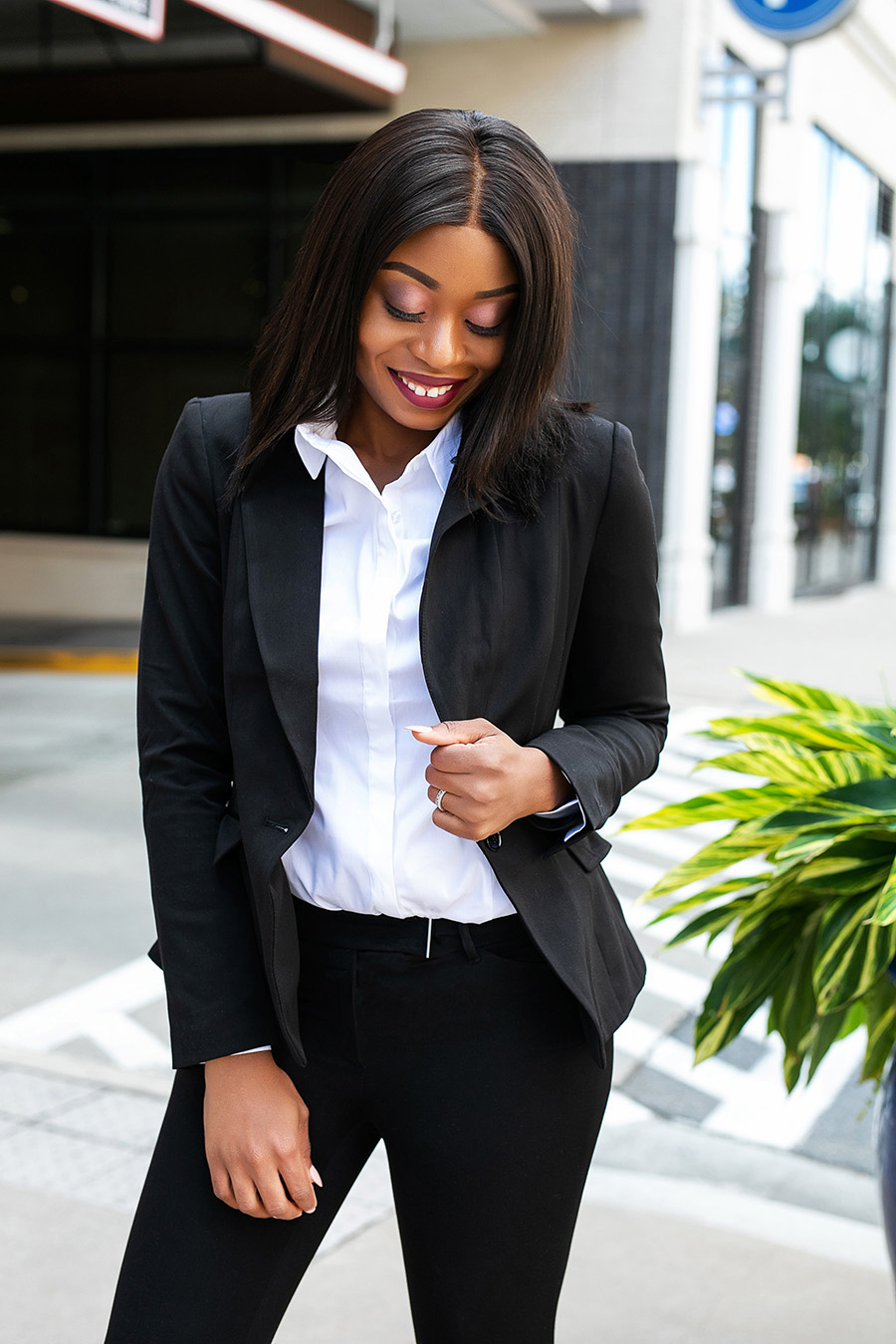 White House Black Market WHBM Workwear Black and White Outfit Post