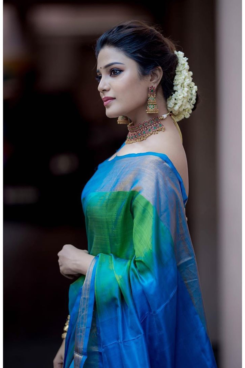 Meesaya Murukku Actress Aathmika Latest Cute HD Pics