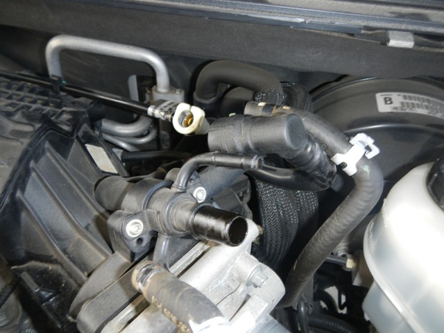 Making Things Work: Changing spark plugs on our 2005 Ford Freestyle