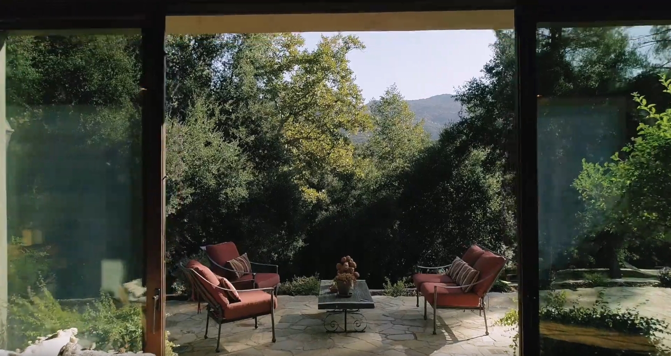 21 Photos vs. 2040 McKain St, Calabasas, CA vs. Home Interior Design Tour
