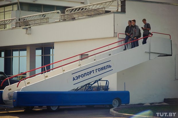 Транспортный блог Saroavto: Гомель: В аэропорту провожали на пенсию Ту-154