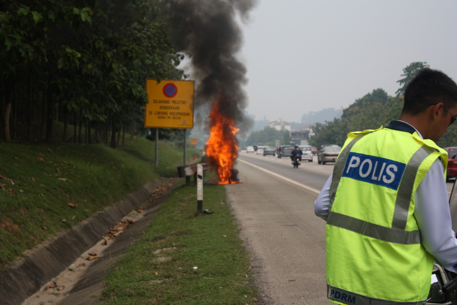 the-exciting-adventures-of-mr-david-the-bike-incident
