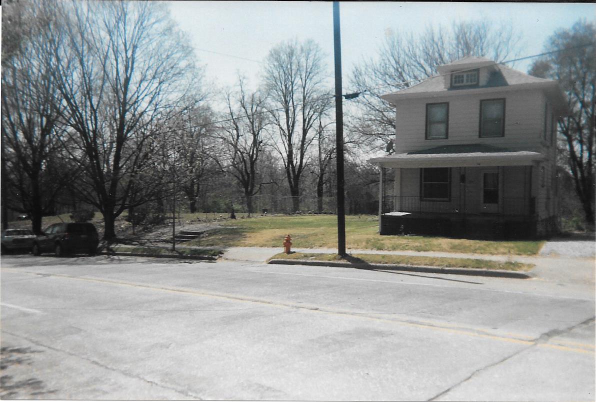 Engineering FOR SALE 700 and 702 Washington Avenue, Alton, Illinois
