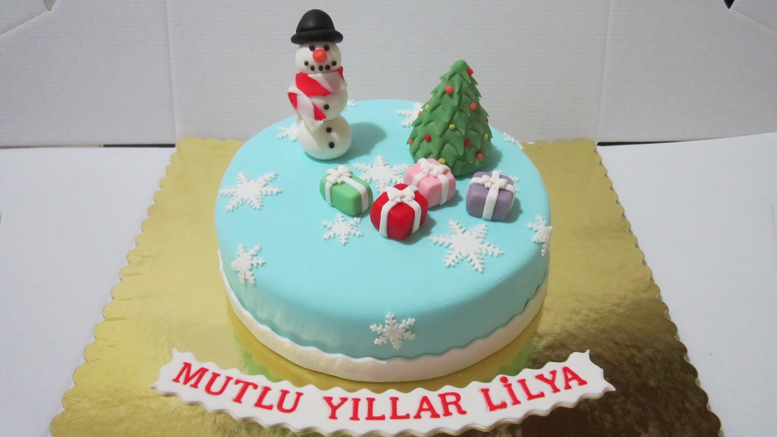 Lezzet Eylemleri Kardan Adamlı Pasta