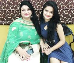 Avneet Kaur Family Husband Son Daughter Father Mother Age Height Biography Profile Wedding Photos