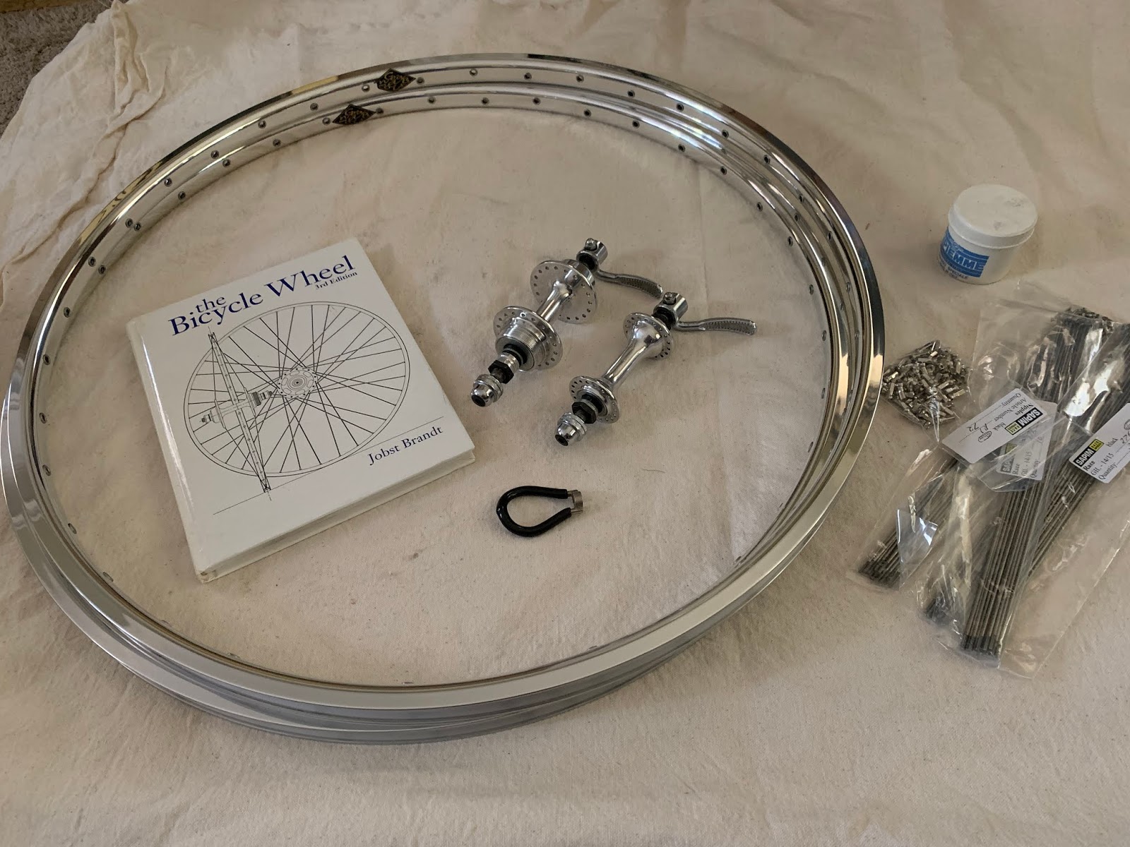 jobst brandt the bicycle wheel