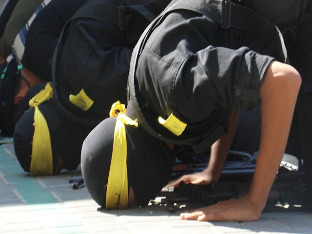 Joie au sein du Fatah : Enfin un « martyr » de leur parti dans les émeutes à Gaza, avec des funérailles médiatisées - Infos-Israel.News