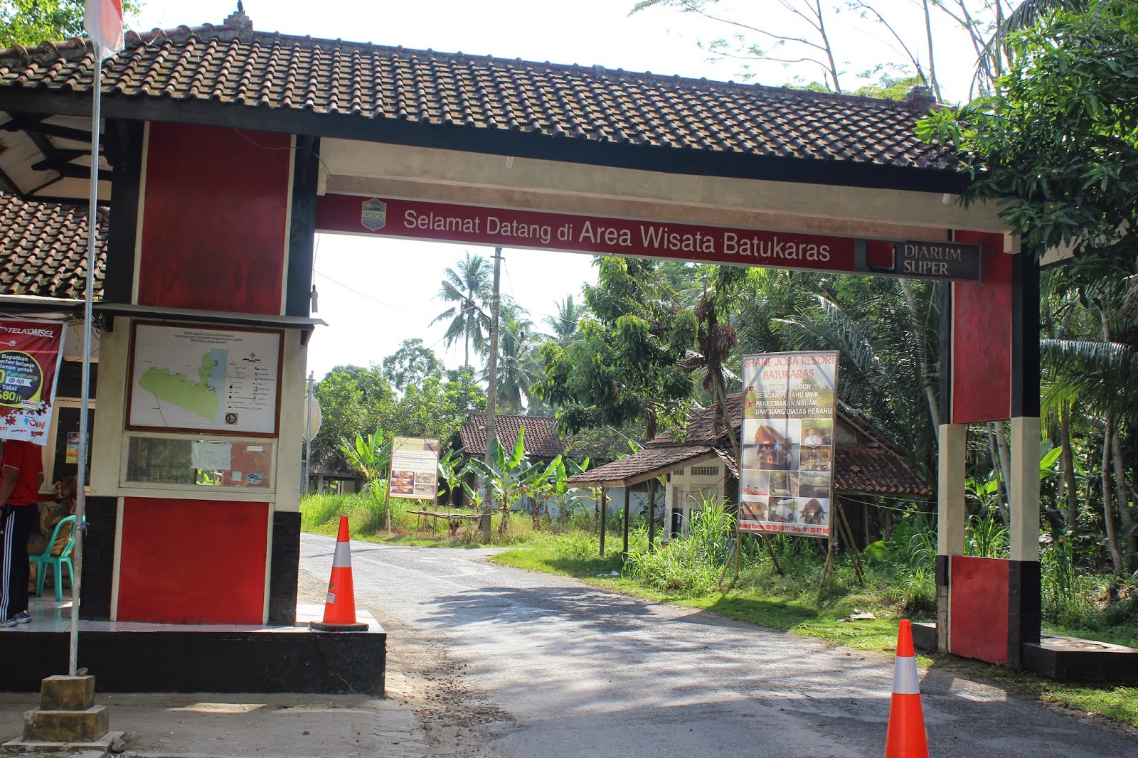 Biaya Masuk Pantai Batu Karas Operator Body Rafting Guha Bau