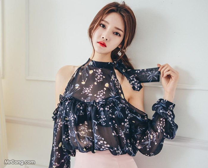 Beautiful Park Jung Yoon in a fashion photo shoot in March 2017 (775 photos) photo 31-18