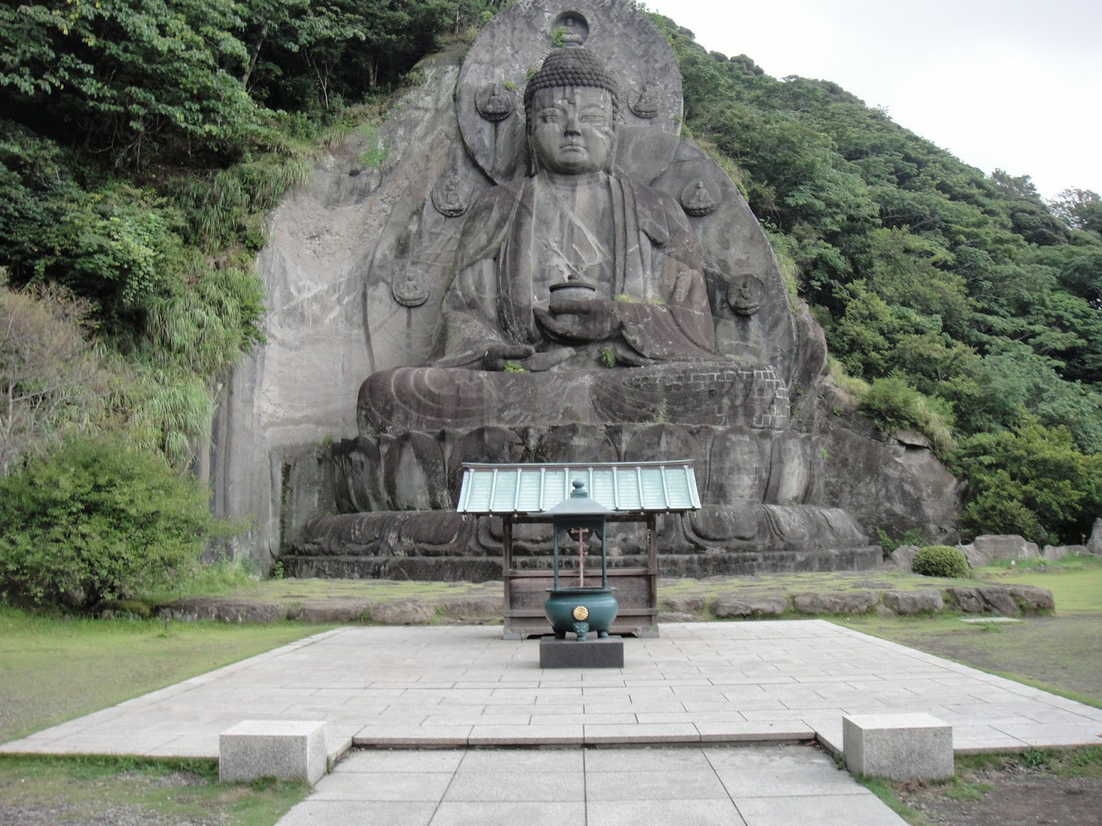 Discover Tokyo Beautiful places never seen before! Nokogiriyama