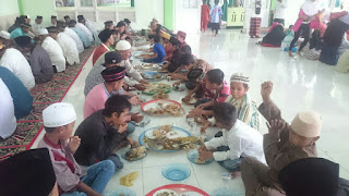 Acara Saprahan Maulid Nabi Muhammad SAW Masjid Irsyadul Iman