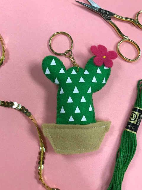 Create these fun DIY Cactus Keychains with Cricut!