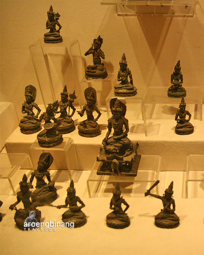 museum nasional indonesia arca nganjuk buddha tantra