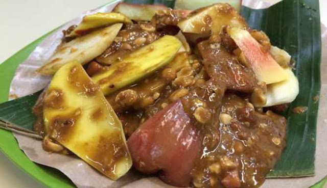 10 MAKANAN HALAL YANG DAPAT ANDA TEMUKAN DI KOTA MEDAN MAKANAN HALAL KOTA MEDAN