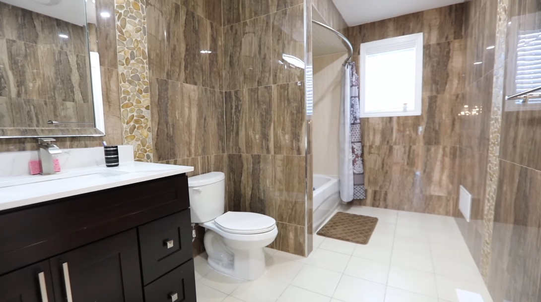 Tour 37 Fulham St, Toronto, ON vs. 10 Interior Design Photos