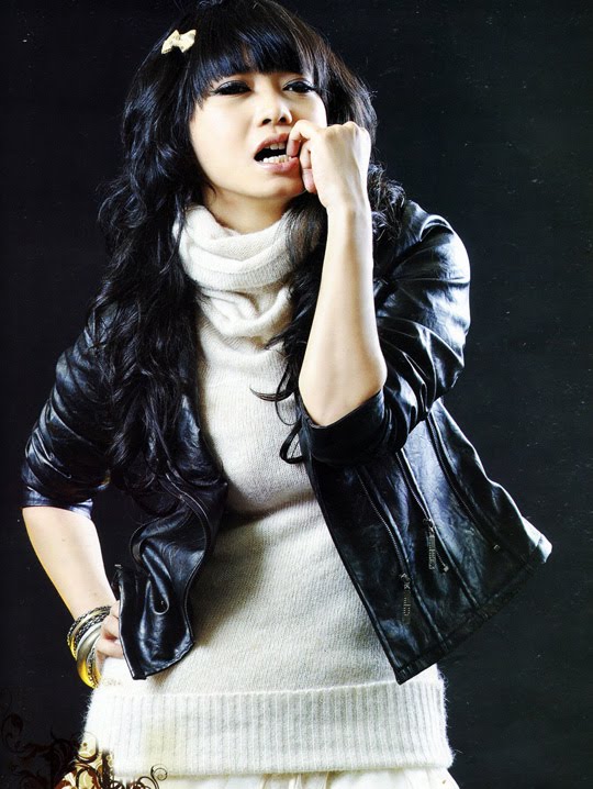 Myanmar Celebrities Myanmar Famous Singer Khin Phone