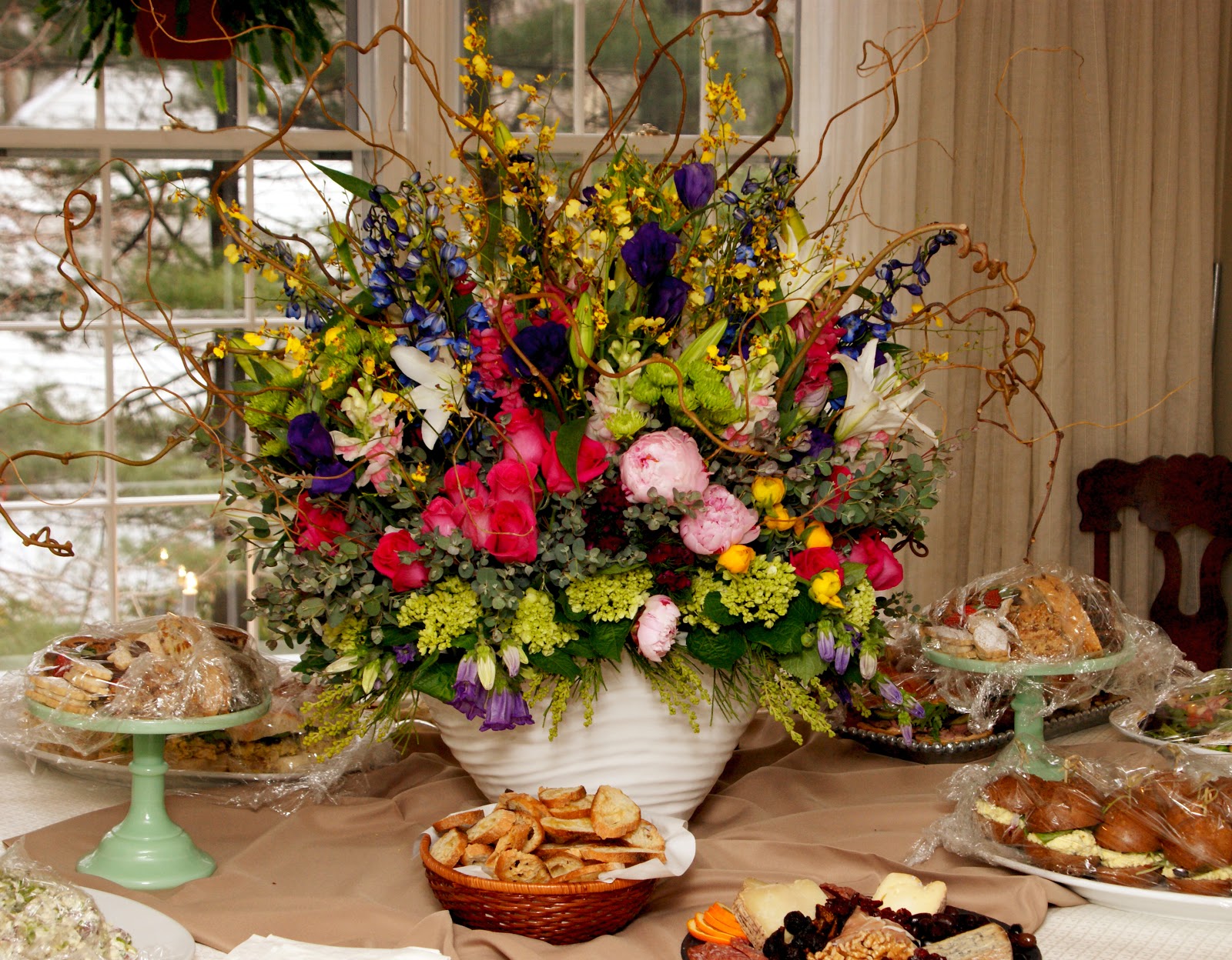 Leslie Grayson Design Birthday Lunch Flowers