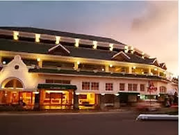  Hotel di Padang